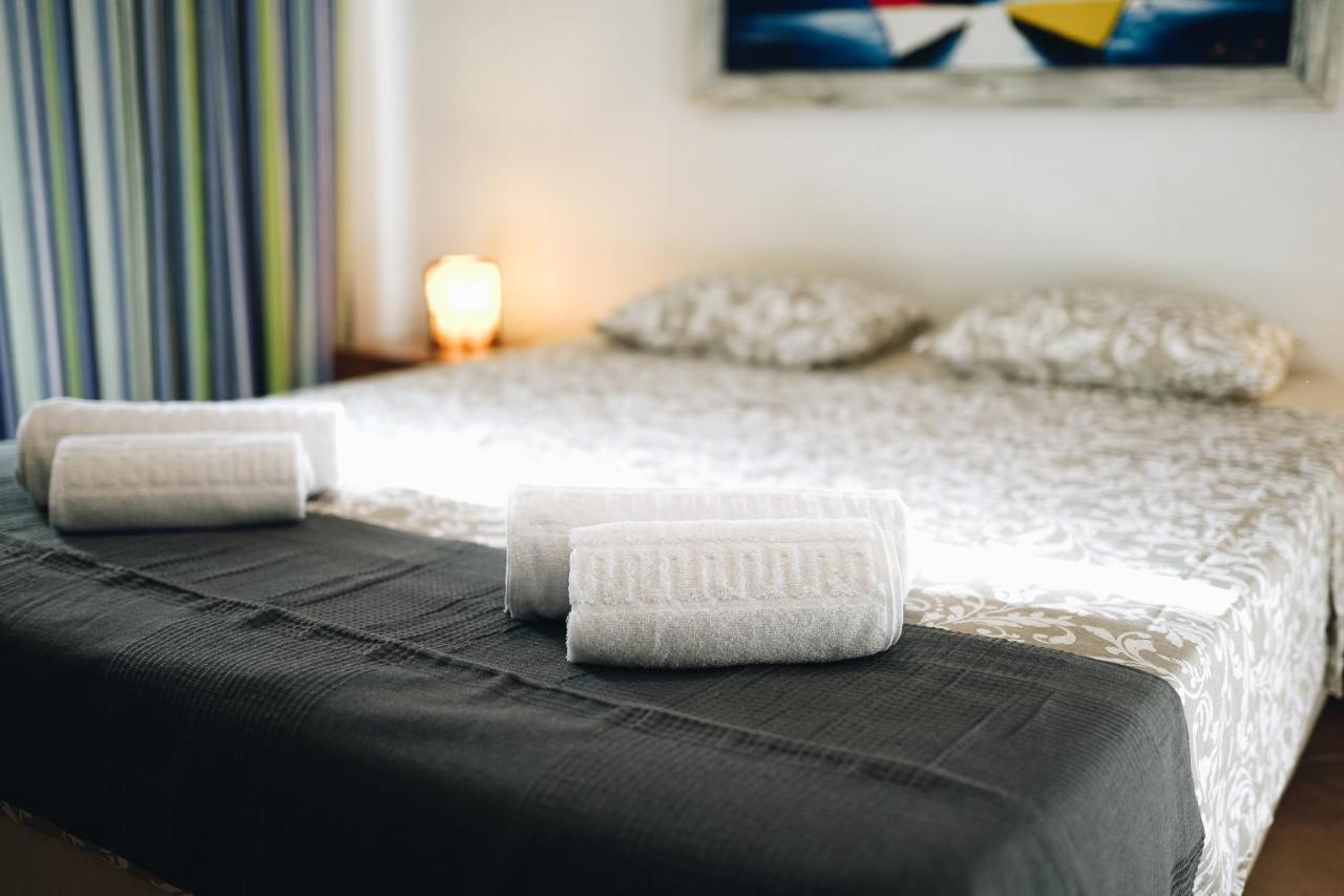 Wonderful Flats With Pool By Host Wise Apartment Albufeira Bagian luar foto