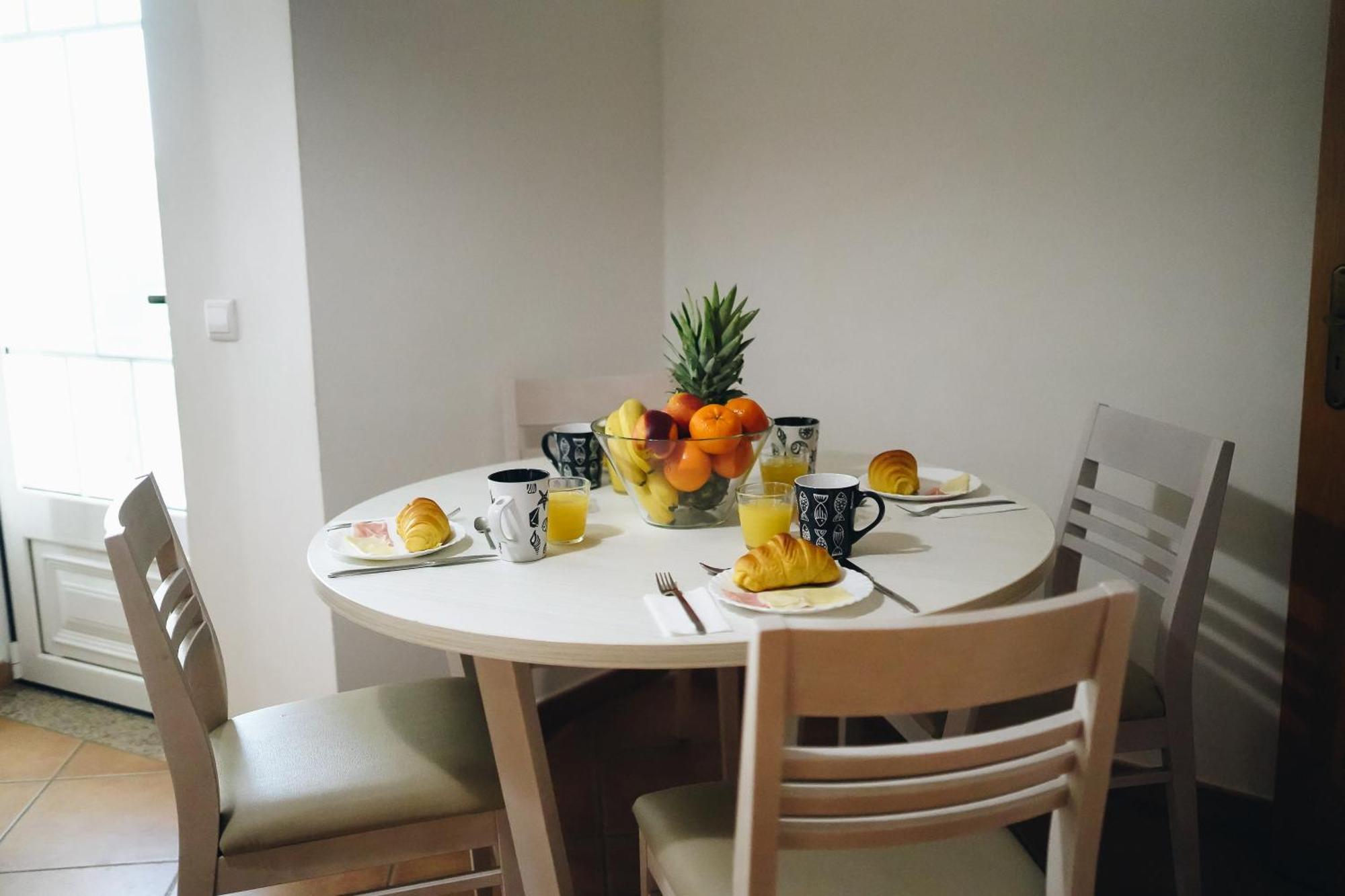 Wonderful Flats With Pool By Host Wise Apartment Albufeira Bagian luar foto