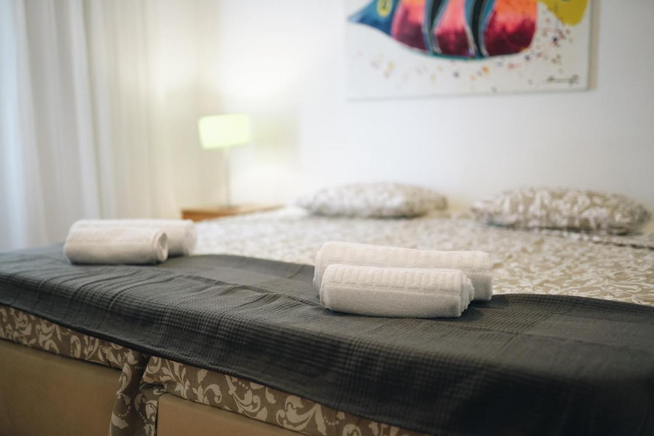 Wonderful Flats With Pool By Host Wise Apartment Albufeira Bagian luar foto