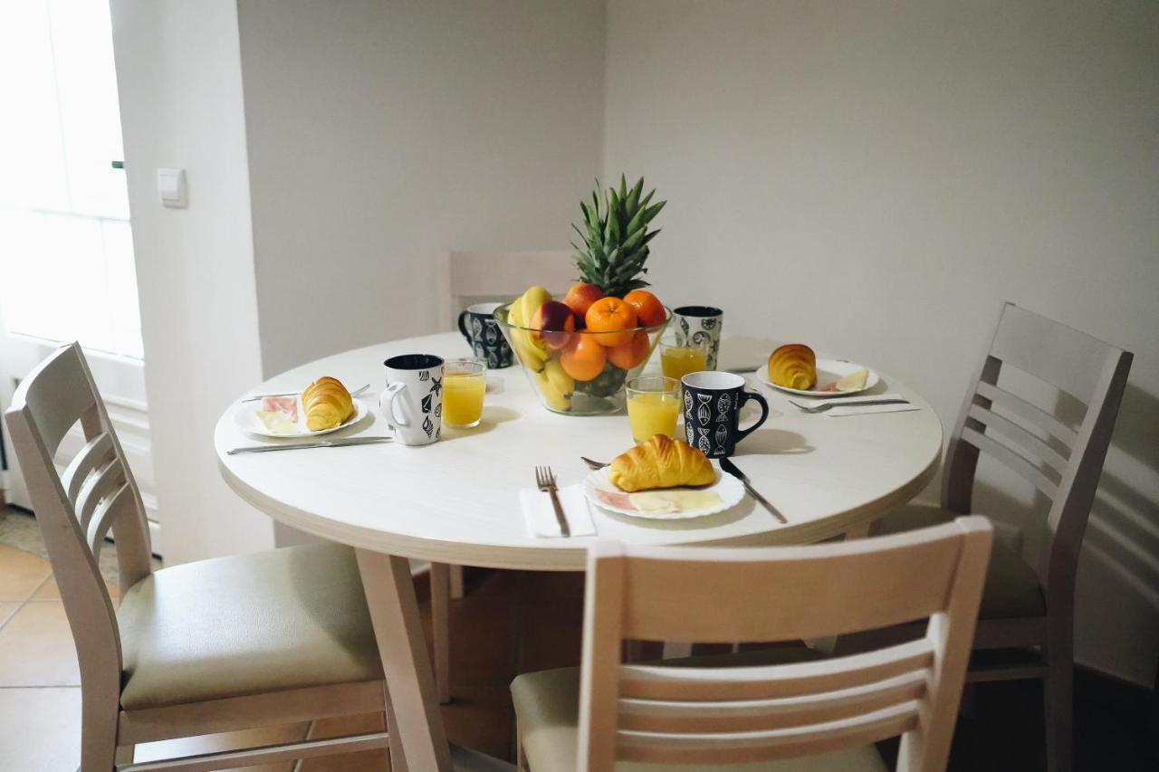 Wonderful Flats With Pool By Host Wise Apartment Albufeira Bagian luar foto