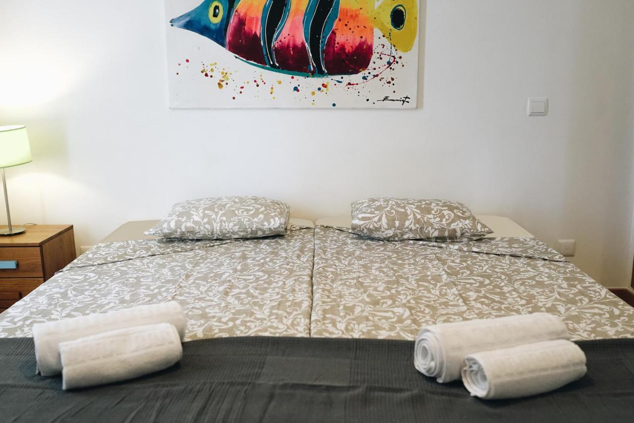 Wonderful Flats With Pool By Host Wise Apartment Albufeira Bagian luar foto