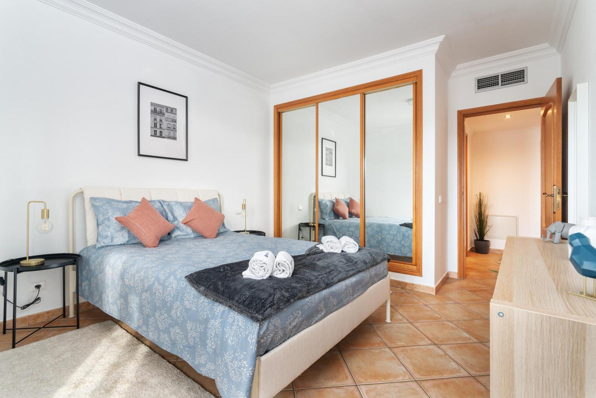 Wonderful Flats With Pool By Host Wise Apartment Albufeira Bagian luar foto