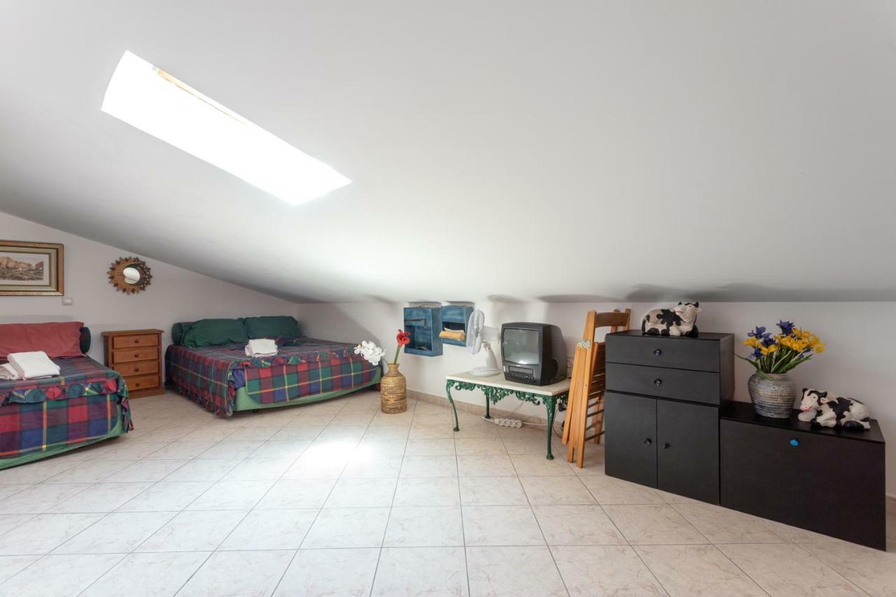 Wonderful Flats With Pool By Host Wise Apartment Albufeira Bagian luar foto
